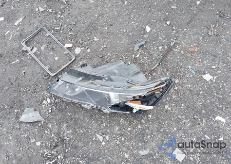 2019 Chevrolet Impala Lt z USA, uszkodzony, nr VIN 1G11Z5S30KU124319